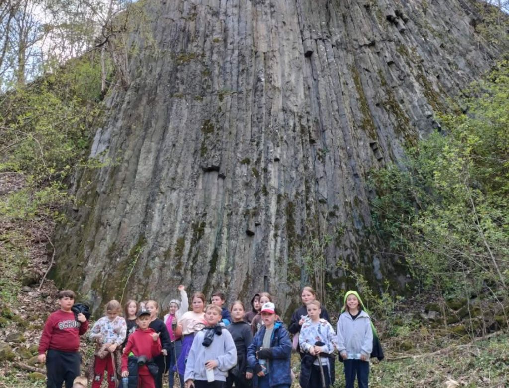 9970d03f 44cb b117 759ec10360a8 10050