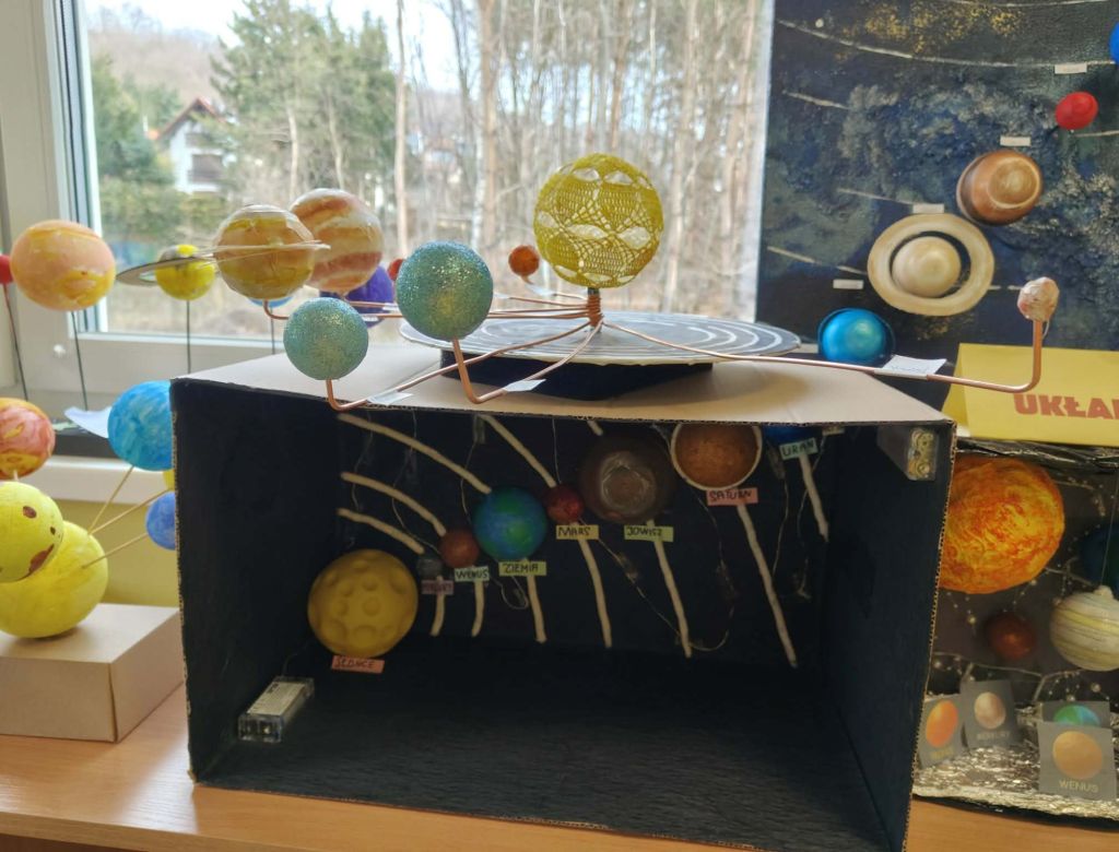 a0ede8b3 f389f7f a218 fc75565dfbd6 10135