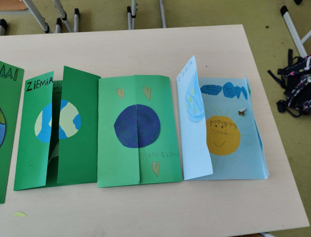 f86314c2aa 4d2c a869 458c40d31bc8 10161