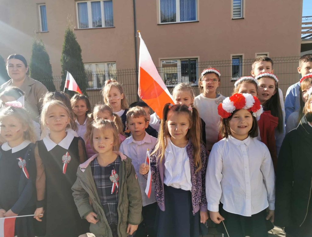 0d088261 49f7 bacb b70c9a75855a 9236