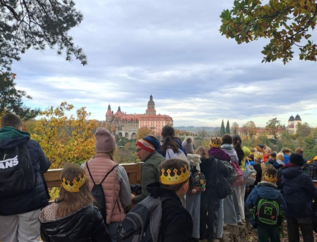 4b07fb6e b99bb b41b 1d128dccca27 9207