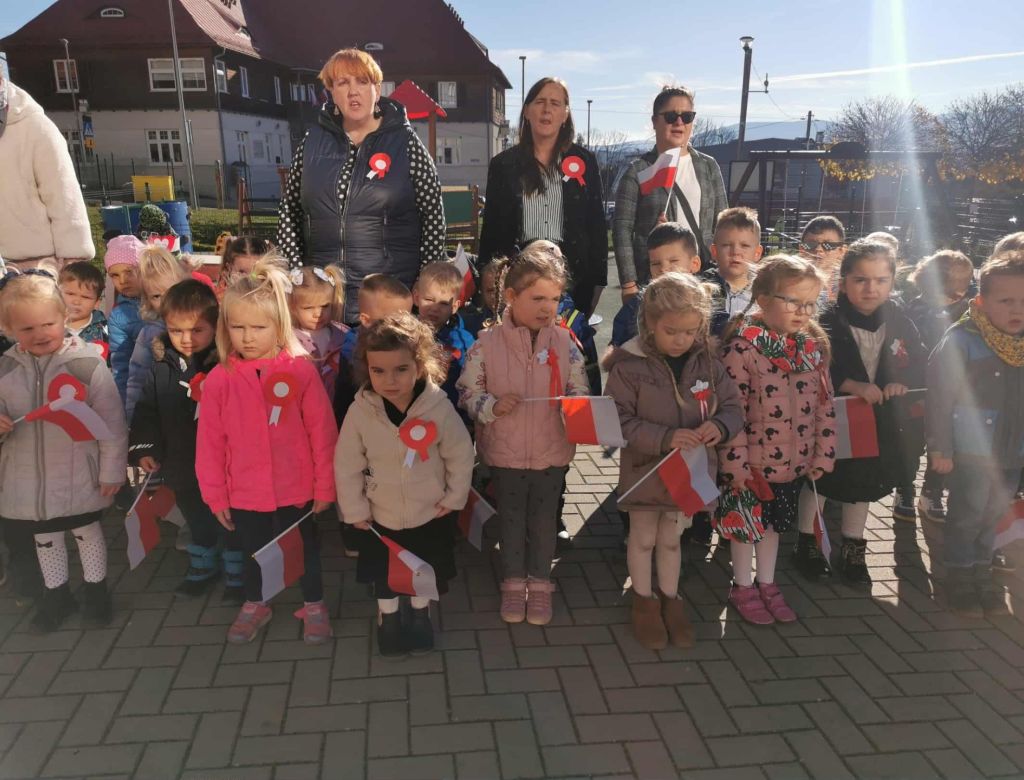 60dadff7af 43e9 97ef bbaf17d25f09 9242