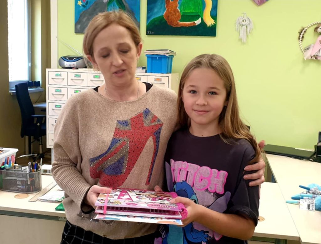 bd5ab03fc02 4c59 aa21 421c18eb5679 9231