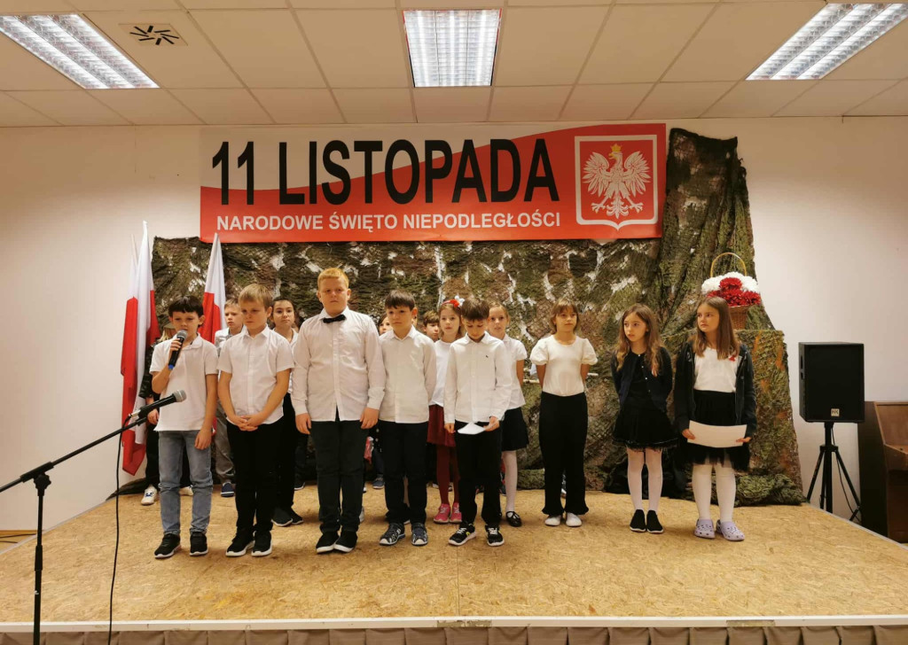 f73e6c99e 4584 9664 619a0d6979e5 9296