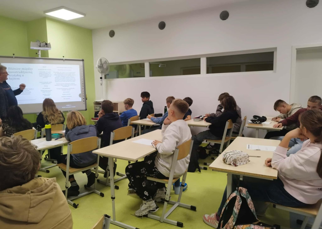 9a40247ca7 45a7 ae85 f4da0b98b532 9317