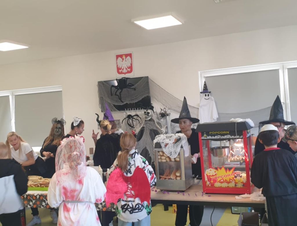 a27a9ac3 f0a7e 970a 86699434bd3a 9348