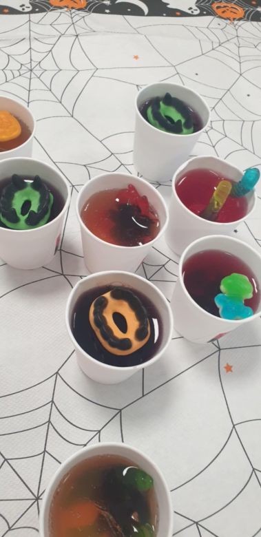 fbbd081e da17b3 abd8 a4f3b236f6b1 9349