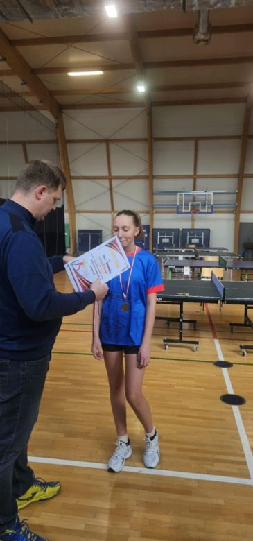 3820bd0d 4da9 9646 b2f7ada2f02b 9479