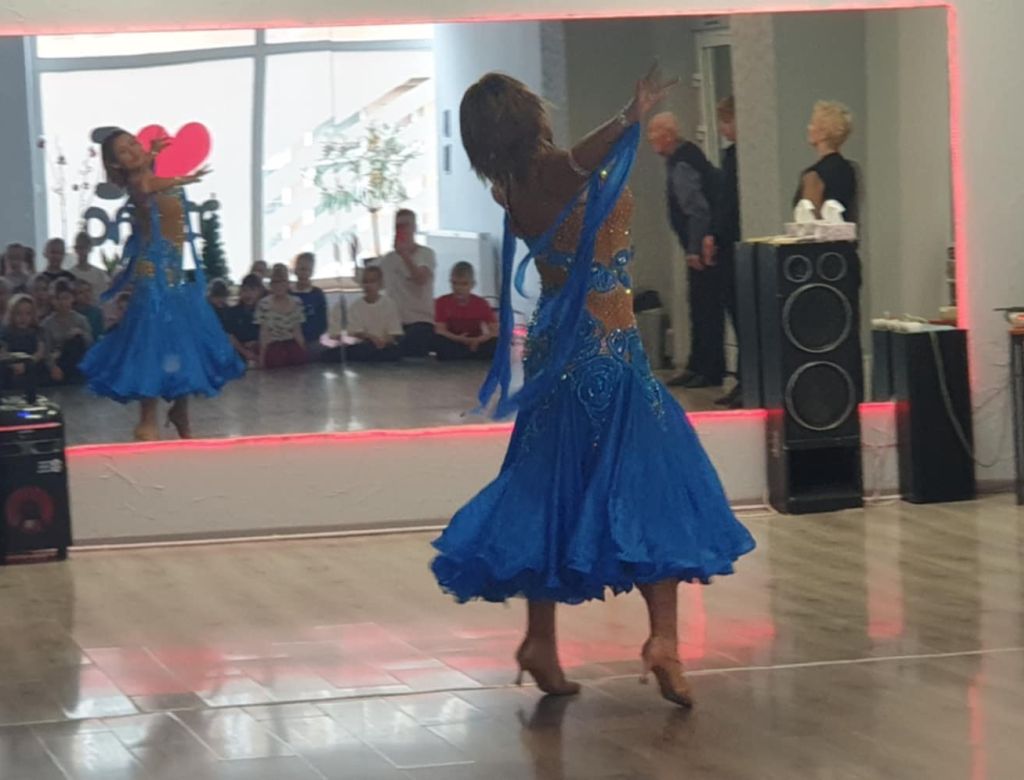 7b881c75bddfba 99b9 5b14d81542c1 9459