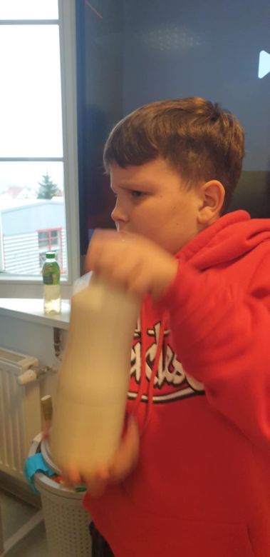 a1de2ab6 ff28bf6 9f2c 661ef370a21e 9432