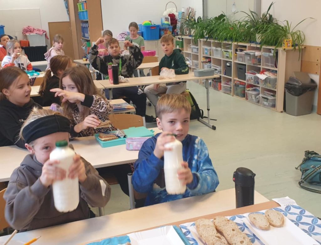 dccdf47eeaf 4580 8d20 56c526cc5b8b434