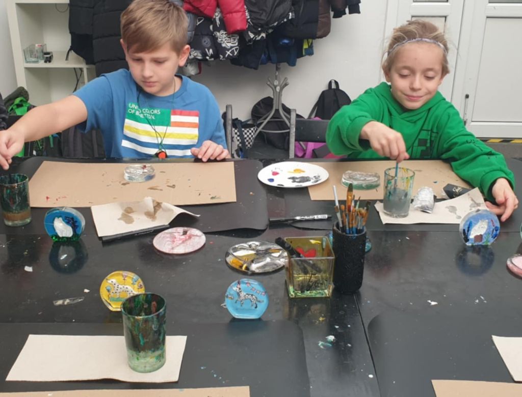 3d104651ba9 4322 8db0 7d7a5ad17ffa 9582