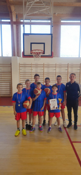 541b97cd fd9e acb7 3df6063c43f9 9900