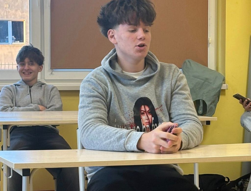 615815775 4411676075812218333 n 9836