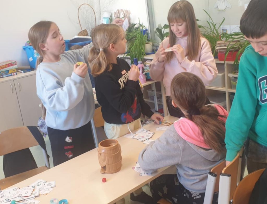 e7cbfa2d f579bcb a779 299762e74b83 9871