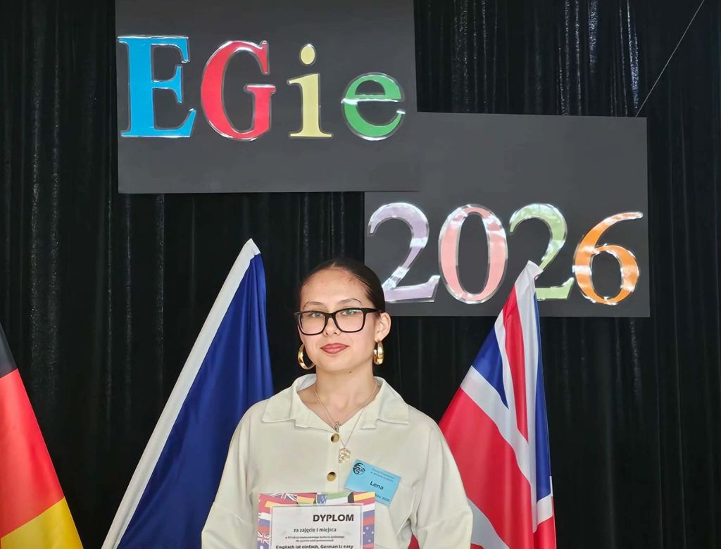 963a70c7aa5 42fb 8a62 a7160da42dbc 9945